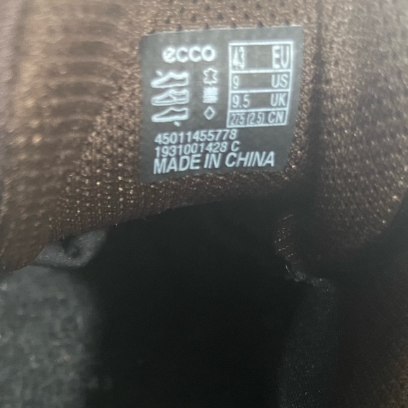 Men’s Ecco Boots - Picture 2 of 5